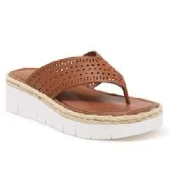 NINE WEST Santo Platform Flip Flop Sandals - Size 7 - Picture 2 of 5